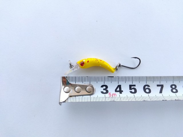 ニョロ系クランク シンキング 3.7cm 1.5g 5色セット エリアトラウト